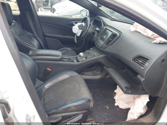 2015 CHRYSLER 200 1C3CCCDG9FN718014 Photo 4