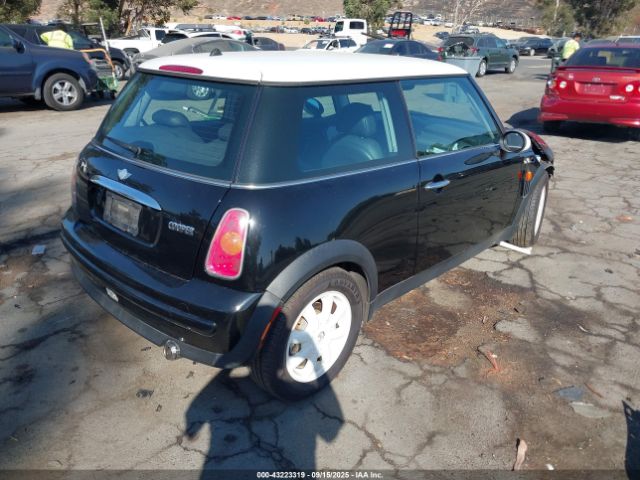 2004 MINI COOPER WMWRC33444TJ60267 Photo 3