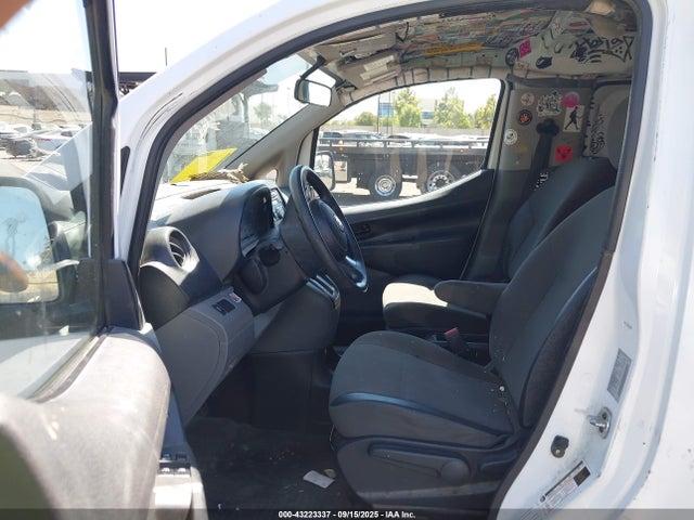 3N6CM0KN3HK711218 Nissan 2017