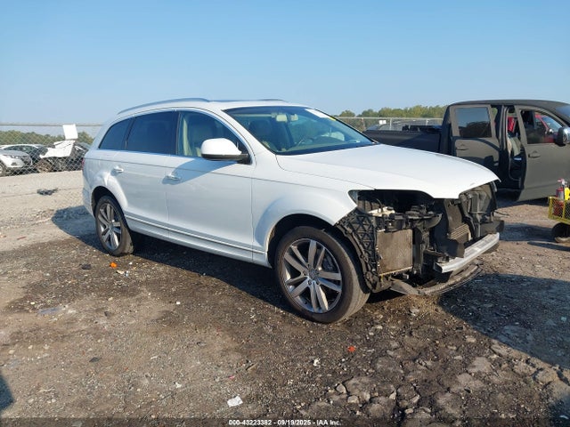 2015 AUDI Q7 WA1LGAFE2FD007562 Photo 0