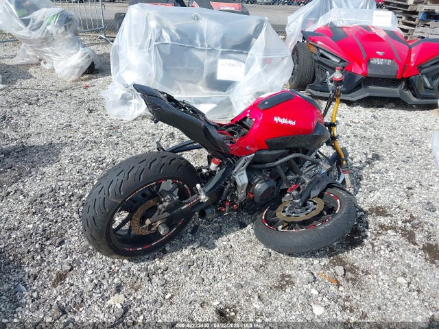 Yamaha FZ07 2015 JYARM06E1FA000098 Image 4