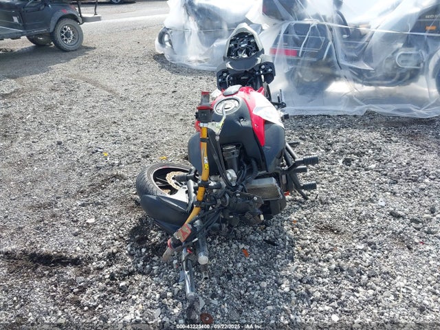 Yamaha FZ07 2015 JYARM06E1FA000098 Image 5