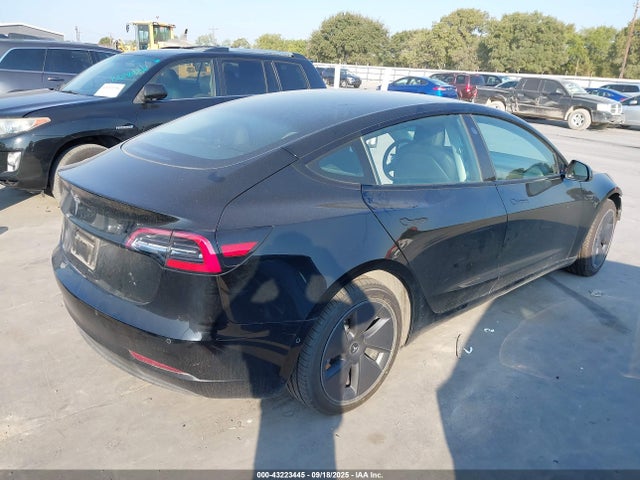 2021 TESLA MODEL 3 5YJ3E1EA7MF996720 Photo 3