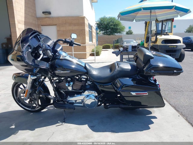 1HD1KHC26NB655204 Harley-Davidson Road Glide