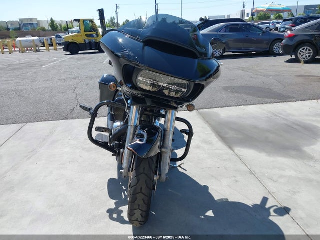 1HD1KHC26NB655204 Harley-Davidson Road Glide