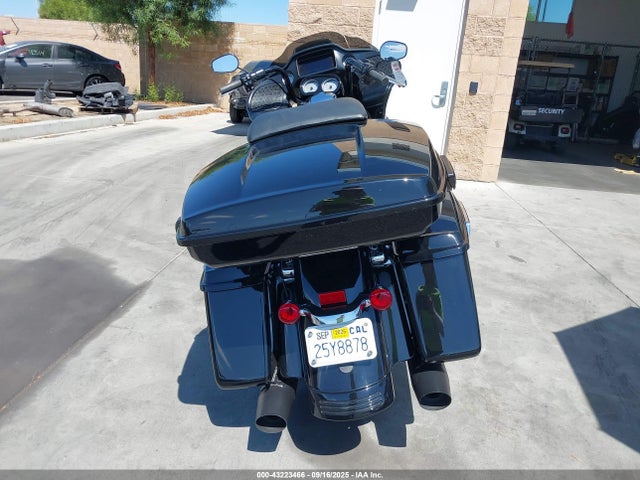 1HD1KHC26NB655204 Harley-Davidson Road Glide