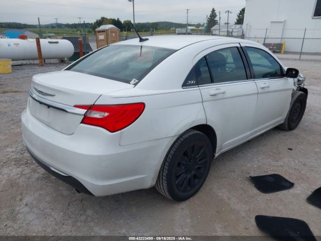 2012 CHRYSLER 200 1C3CCBAB2CN295940 Photo 3