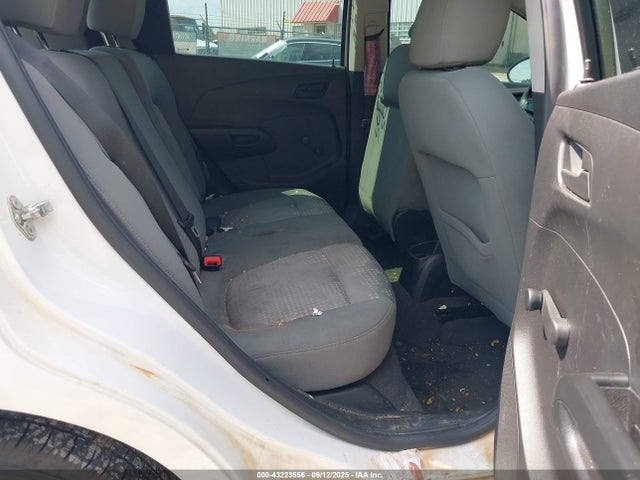 1G1JA6SH5F4159856 Chevrolet luw