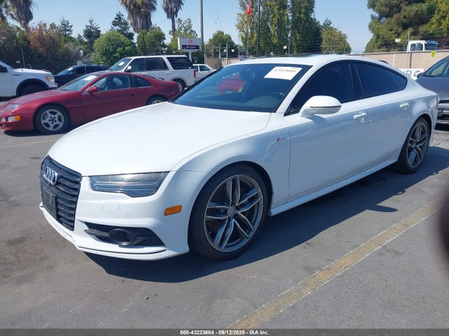 2016 AUDI A7 WAUWGAFC7GN110910 Photo 1