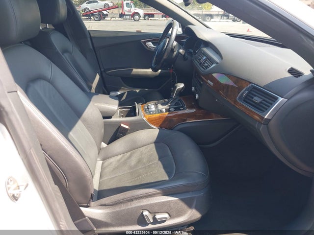 2016 AUDI A7 WAUWGAFC7GN110910 Photo 4