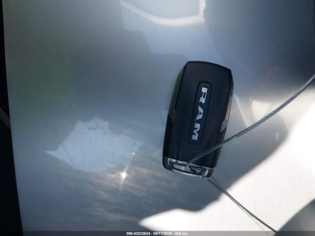 2019 RAM 1500 1C6SRFJTXKN516700 Photo 10