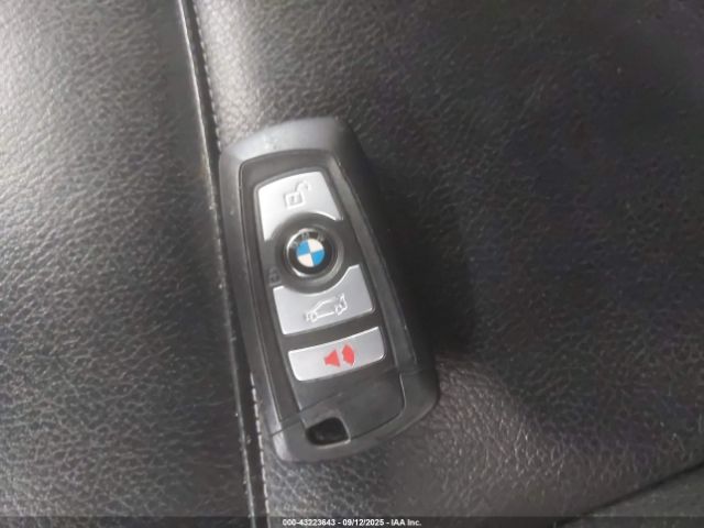 2016 BMW X3 5UXWX9C53G0D69321 Photo 10