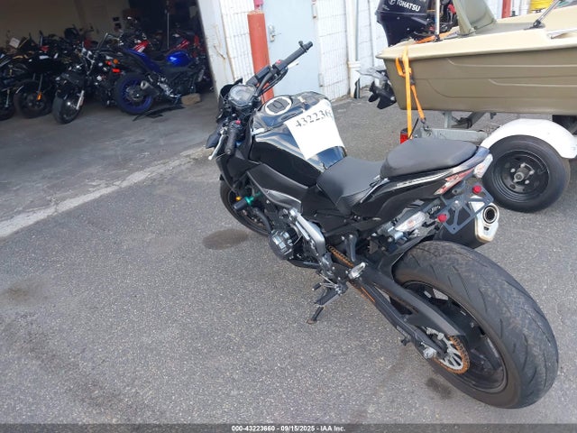 JKAZR2A1XHDA21388 Kawasaki Z900
