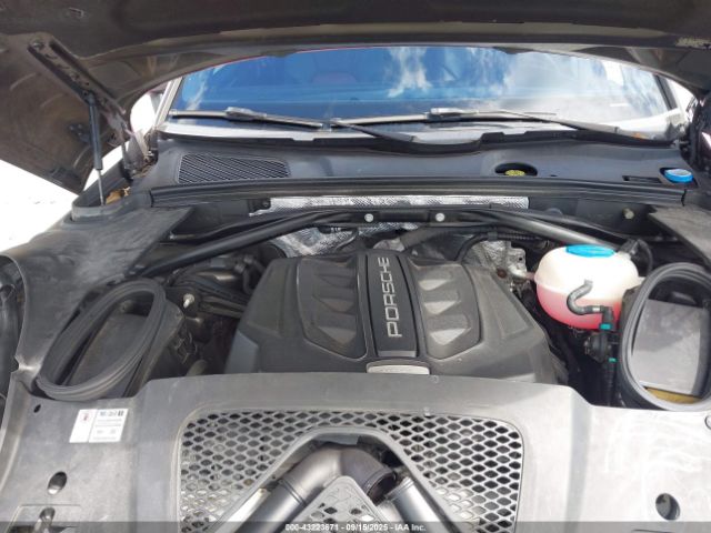 2015 PORSCHE MACAN WP1AB2A57FLB41920 Photo 9