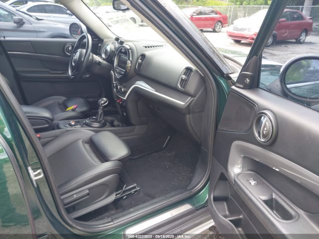 2017 MINI COUNTRYMAN WMZYT5C31H3D78886 Photo 4