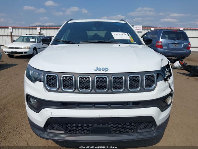 3C4NJDBN6RT605143 Jeep 2024