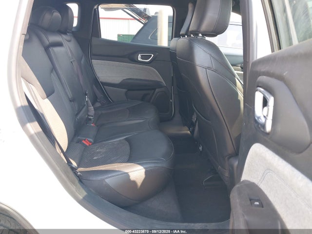 3C4NJDBN6RT605143 Jeep 2024