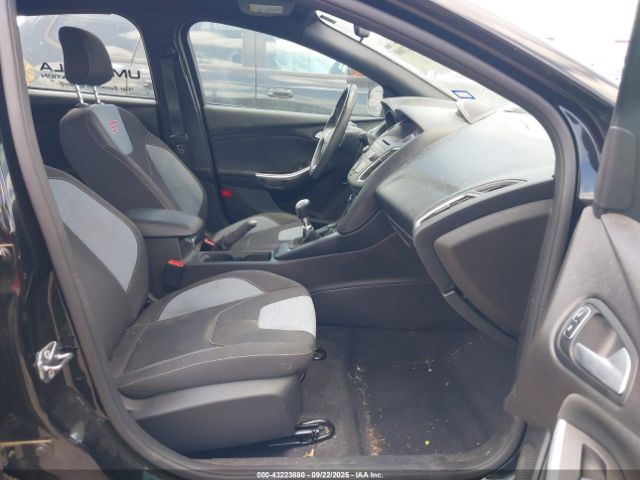2017 FORD FOCUS ST 1FADP3L93HL303279 Photo 4