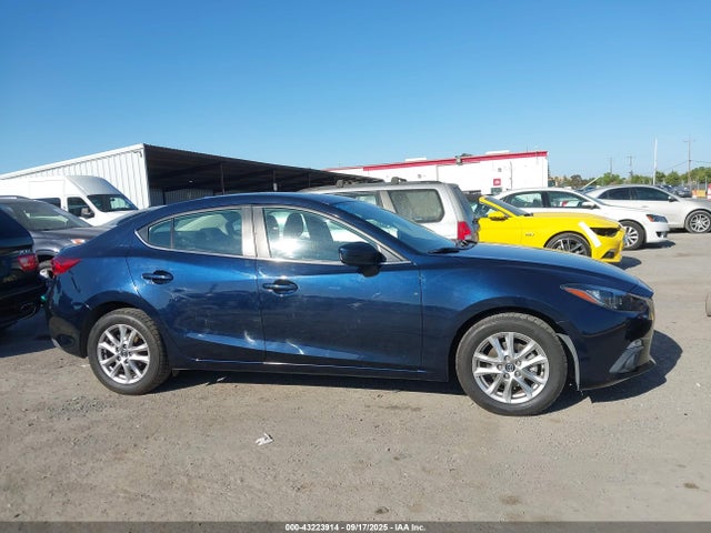Mazda pe 2015 3MZBM1V76FM227091 Image 13