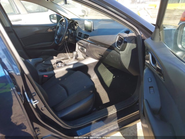 Mazda pe 2015 3MZBM1V76FM227091 Image 5