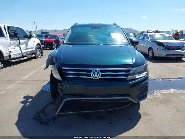 3VV3B7AX2KM127765 Volkswagen Tiguan