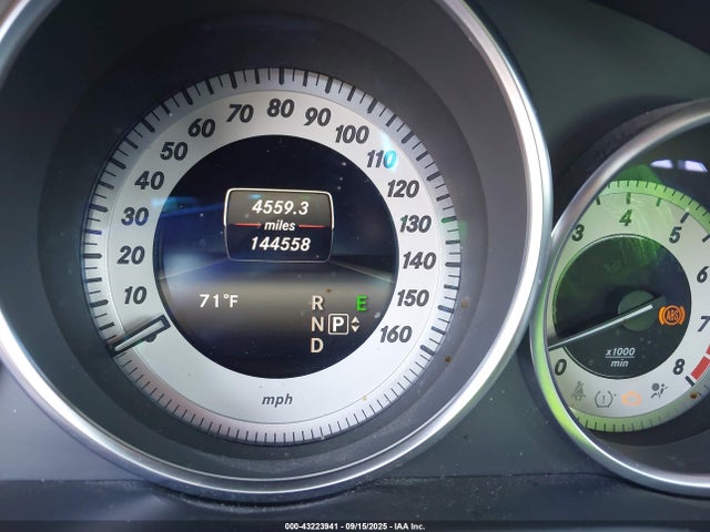WDDHF5KB6EA820488 Mercedes-Benz E-Class