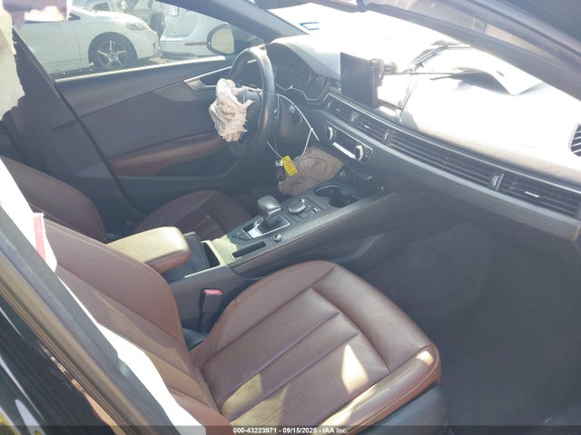 2018 AUDI A4 WAUKMAF49JA149710 Photo 4