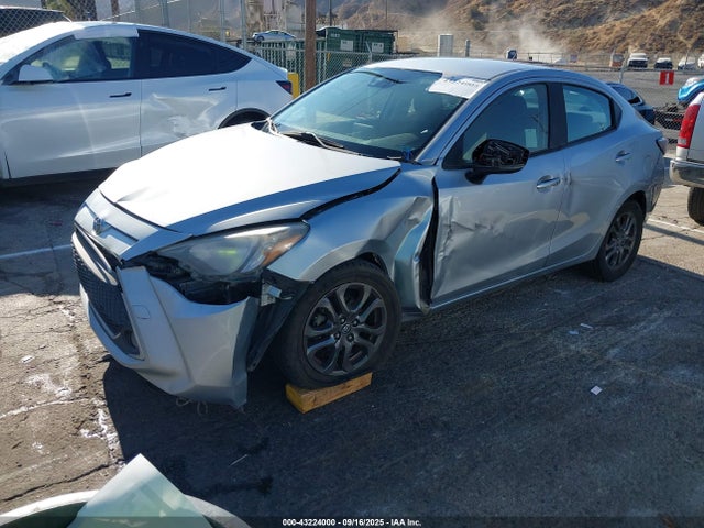 3MYDLBYV6KY523263 Toyota p5v
