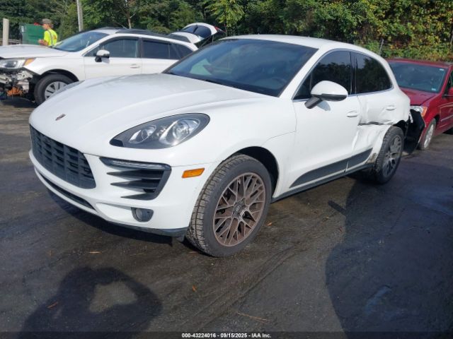 2016 PORSCHE MACAN WP1AB2A53GLB42628 Photo 1