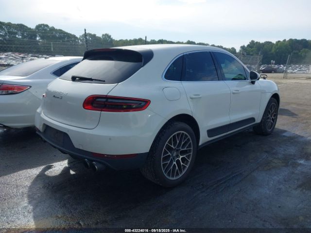 2016 PORSCHE MACAN WP1AB2A53GLB42628 Photo 3