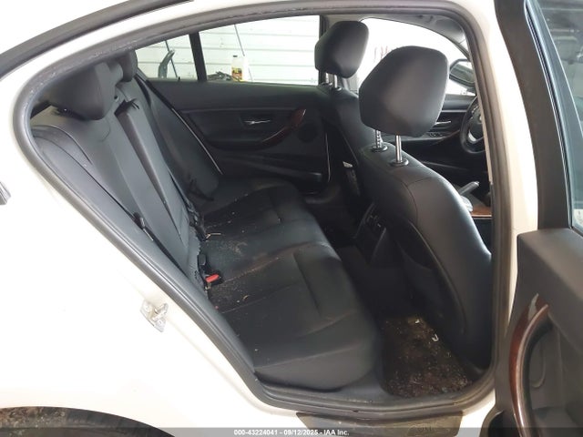 BMW 2014 2014 WBA3D3C55EF099345 Image 8