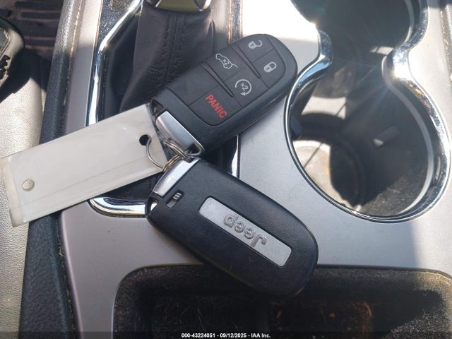 1C4RJEBG7JC397430 Jeep Grand Cherokee