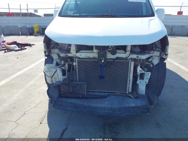Chevrolet 2015 2015 3N63M0YN2FK704717 Image 6