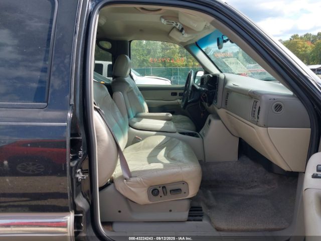 2000 GMC YUKON XL 1500 3GKFK16T6YG171942 Photo 4