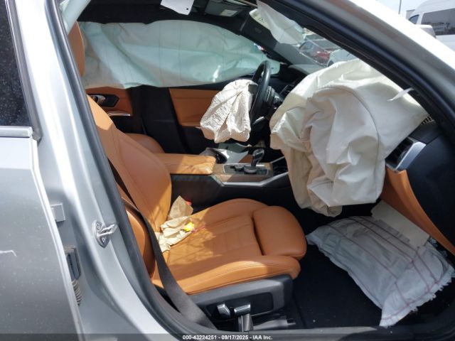 2021 BMW 3 SERIES WBA5P7C02MFL39963 Photo 4