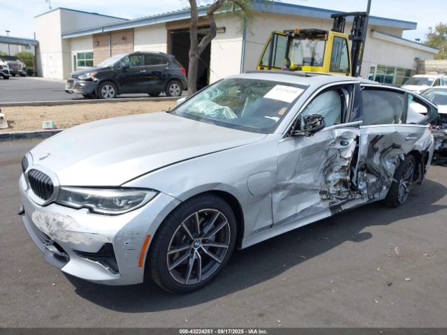 2021 BMW 3 SERIES WBA5P7C02MFL39963 Photo 5