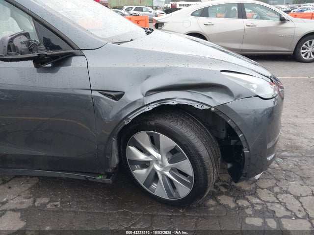 2023 TESLA MODEL Y 7SAYGAEE8PF919462 Photo 5