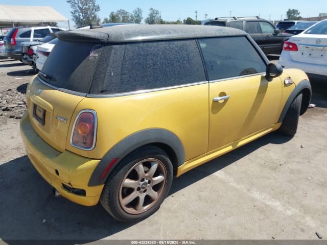 2007 MINI COOPER WMWMF33547TT56563 Photo 3