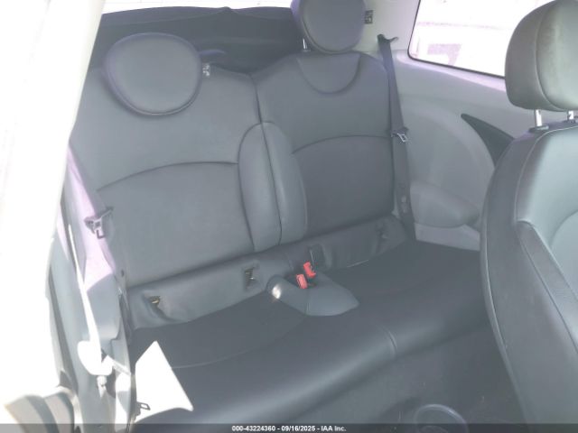 2007 MINI COOPER WMWMF33547TT56563 Photo 7