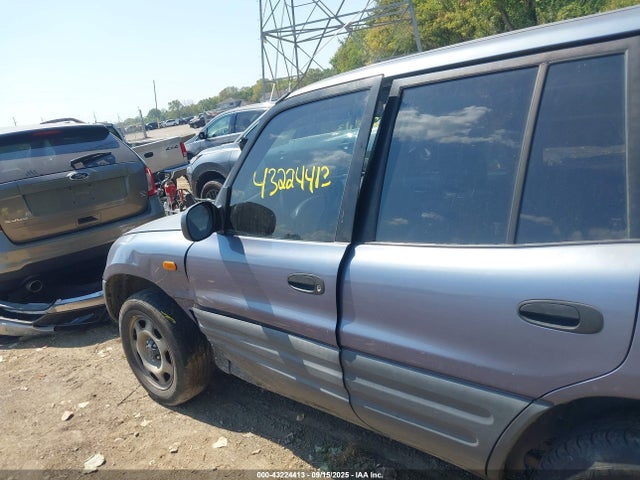 43224413 :رقم المزاد ، JT3GP10V7V7023516 vin ، 1997 Toyota Rav4 مزاد بيع