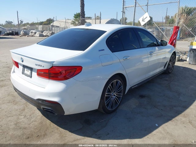 WBAJA9C54JB032692 BMW 530e Iperformance