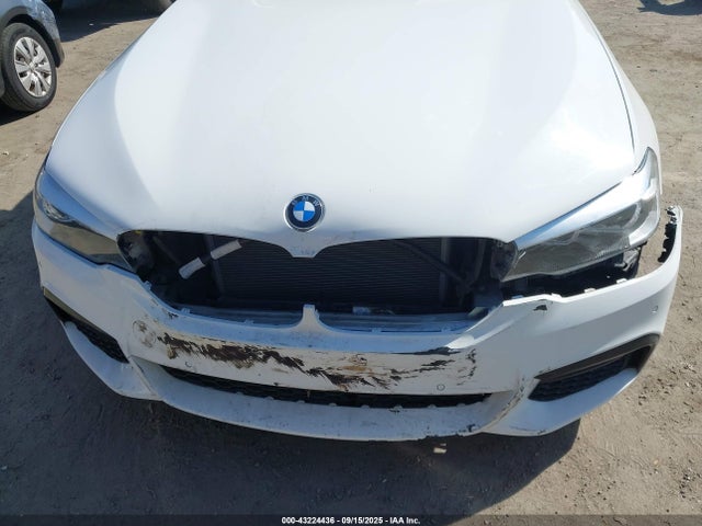WBAJA9C54JB032692 BMW 530e Iperformance