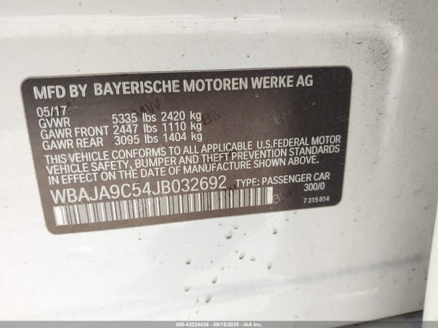 WBAJA9C54JB032692 BMW 530e Iperformance