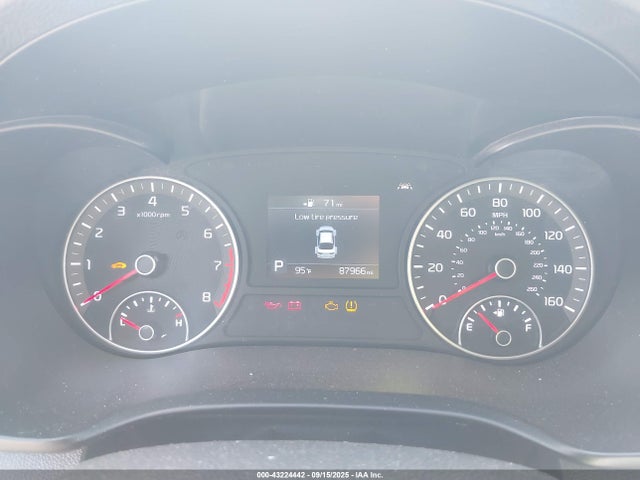 5XXGU4L17KG352332 KIA t-gdi