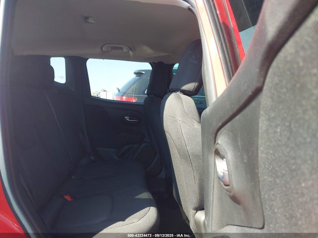 ZACNJBAB4KPK33405 Jeep 2019