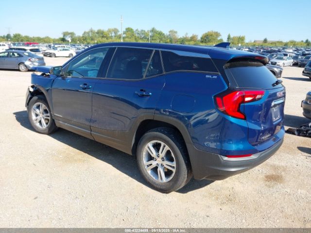 2020 GMC TERRAIN 3GKALMEV2LL296514 Photo 2