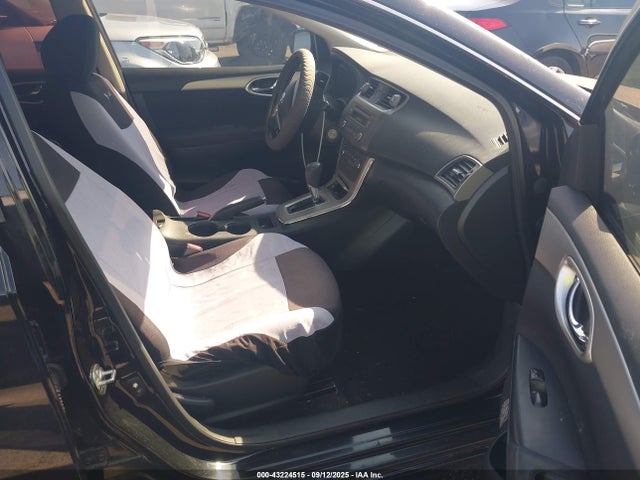 3N1AB7AP6EL681247 Nissan 2014