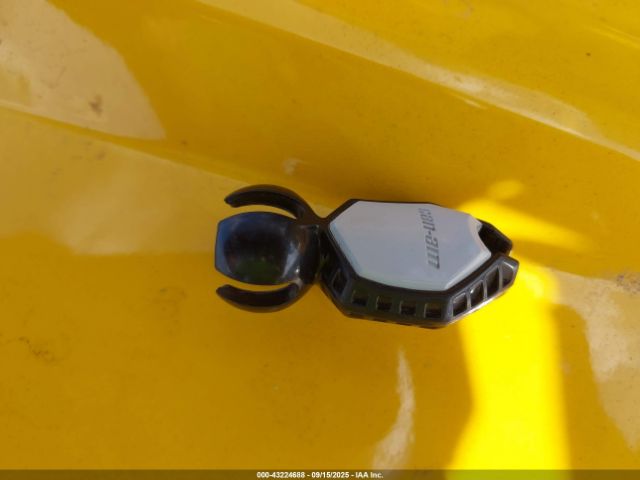 2021 CAN-AM OUTLANDER 3JBLWAX46MJ003244 Photo 10