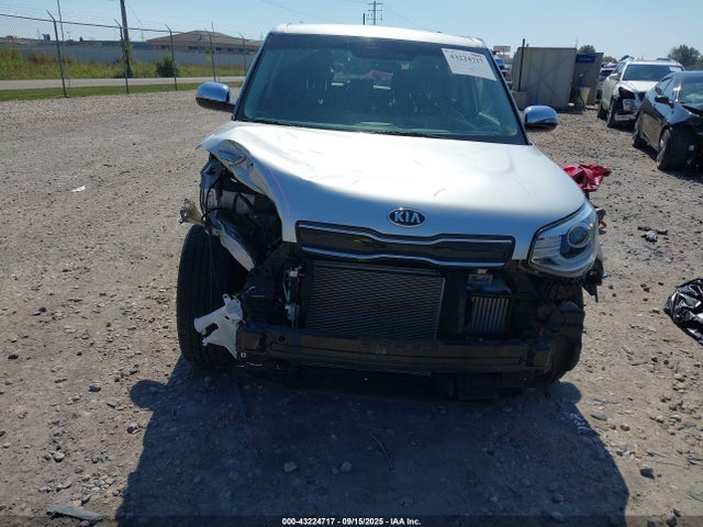 KNDJX3AA8K7641657 KIA g t-gdi