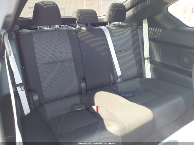 Scion 2ar-fe 2014 JTKJF5C72E3066797 Image 8